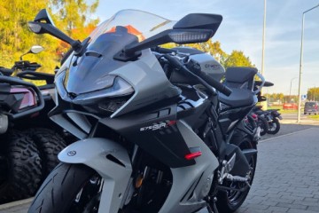 CF MOTO 675 SR-R Aerolite Gray